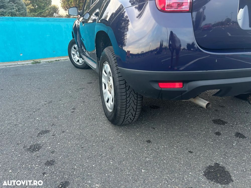Dacia Duster 1.6 4x2 Laureate - 24