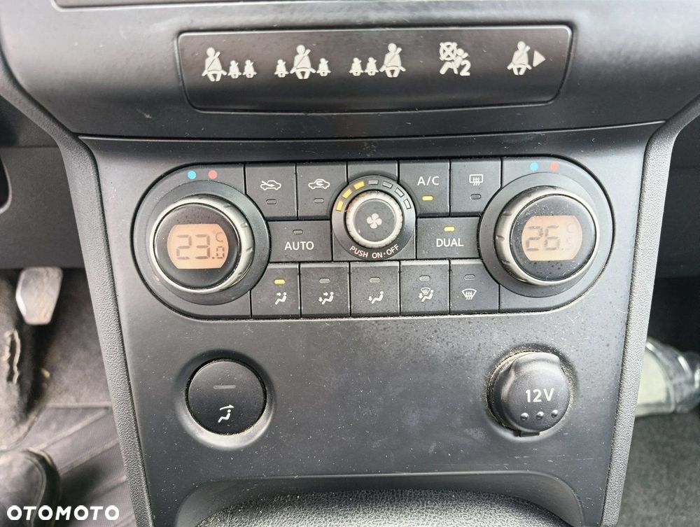 Nissan Qashqai - 16