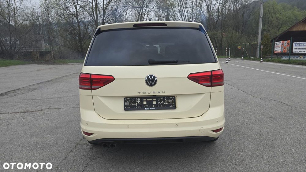 Volkswagen Touran - 7