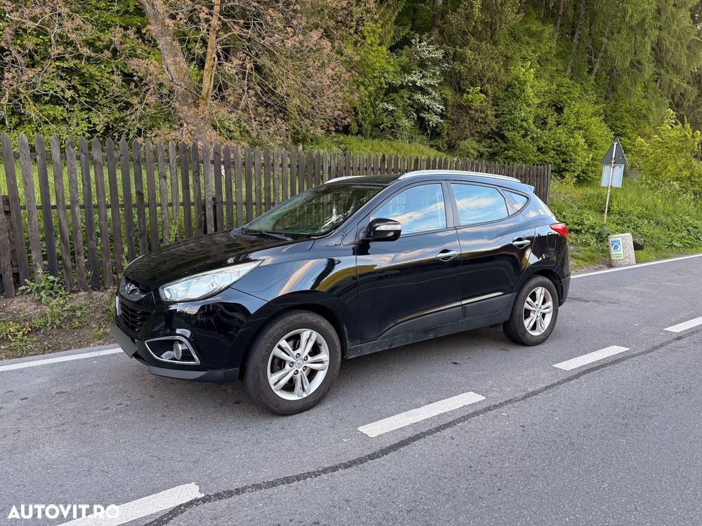 HYUNDAI ix35 2012 — imagine 2