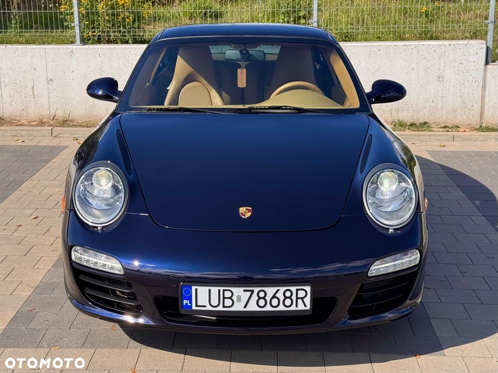 Porsche 911 2009 photo 2
