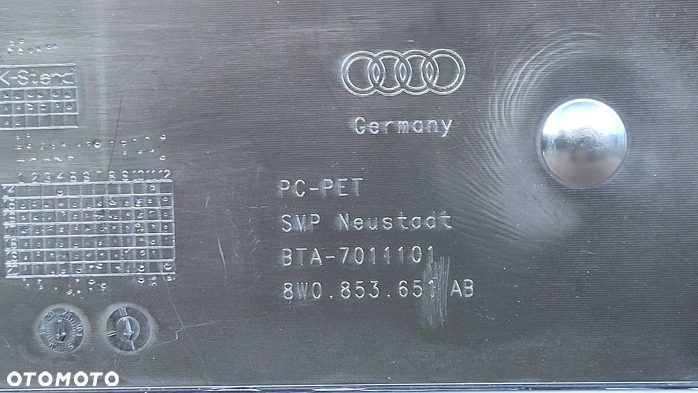 Atrapa chłodnicy GRILL Audi A4 B9 8W0 8W 15-19 ORYG. CHROM OE NOWA !! - 8