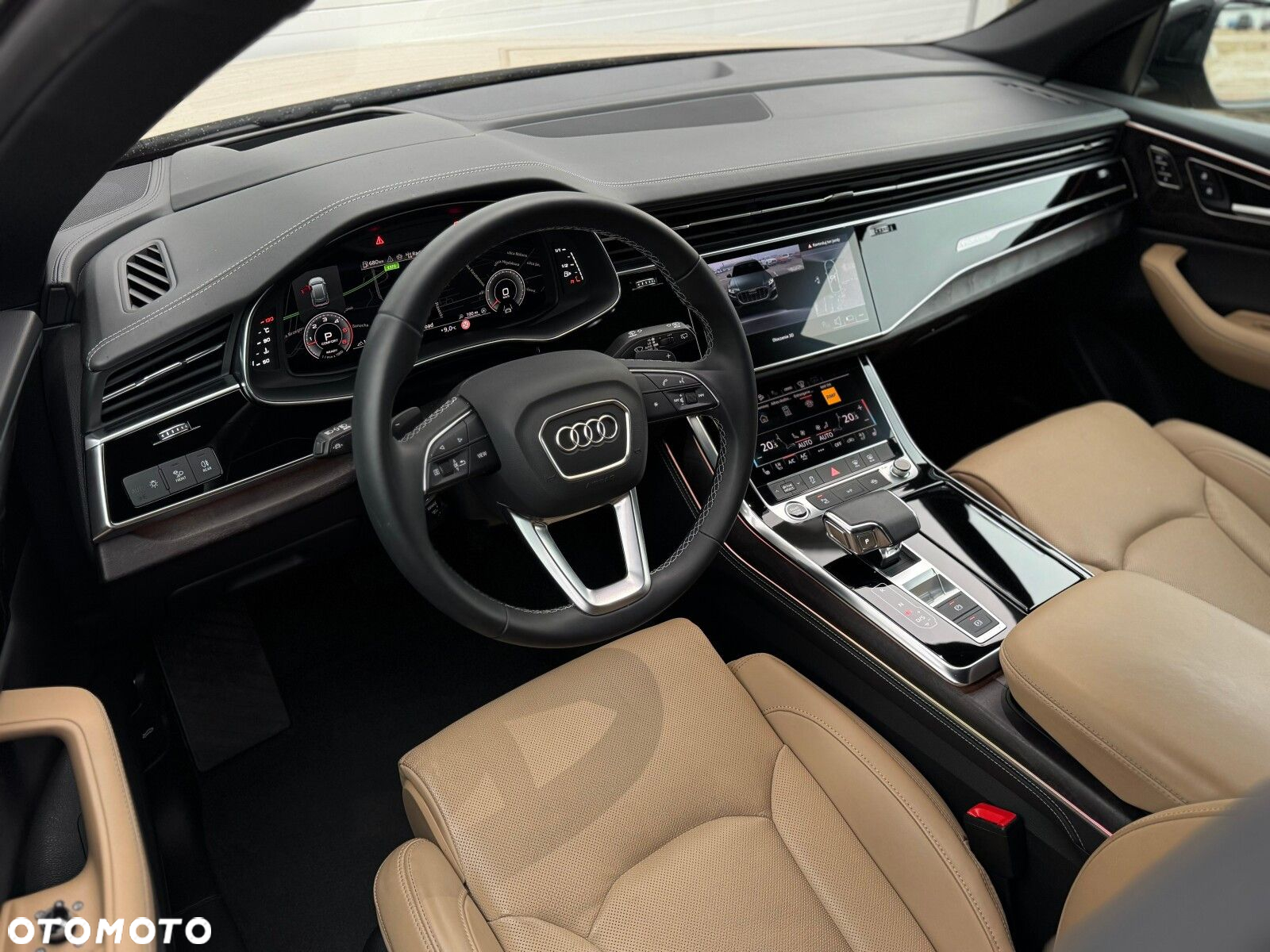 Audi Q8 - 9