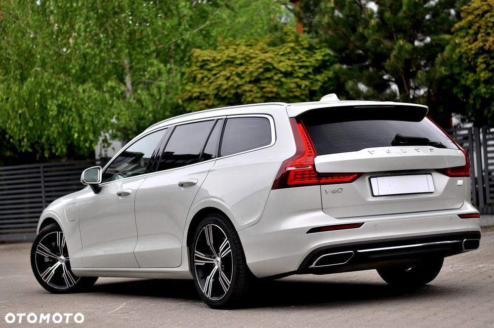 Volvo V60 T6 AWD Recharge Geartronic Inscription - 13