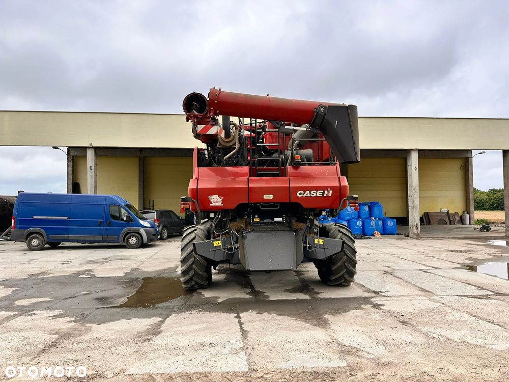 Case IH Axial-Flow 7250 - 6