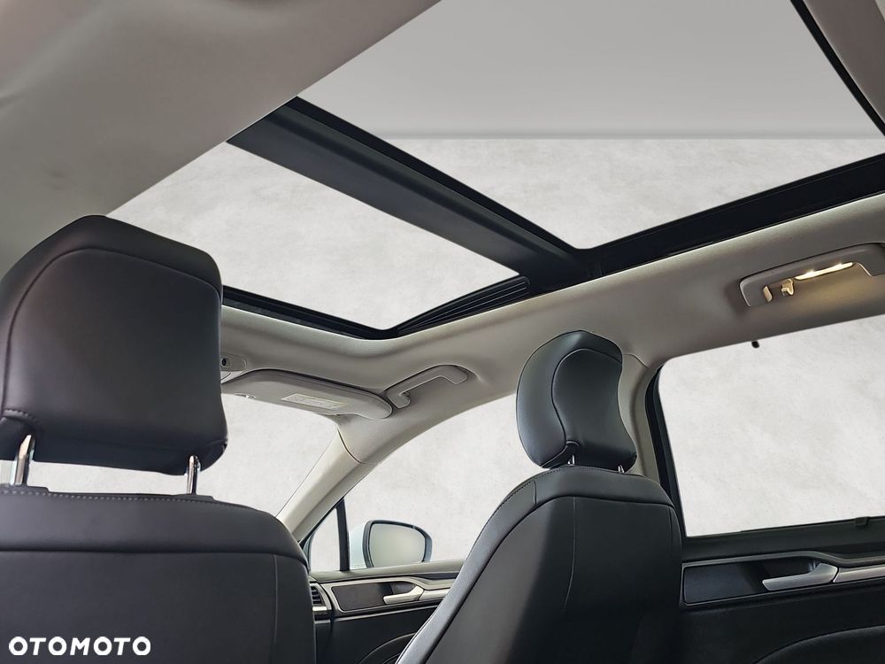 Ford Mondeo - 29