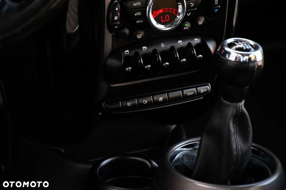 MINI Countryman Cooper D Park Lane - 31