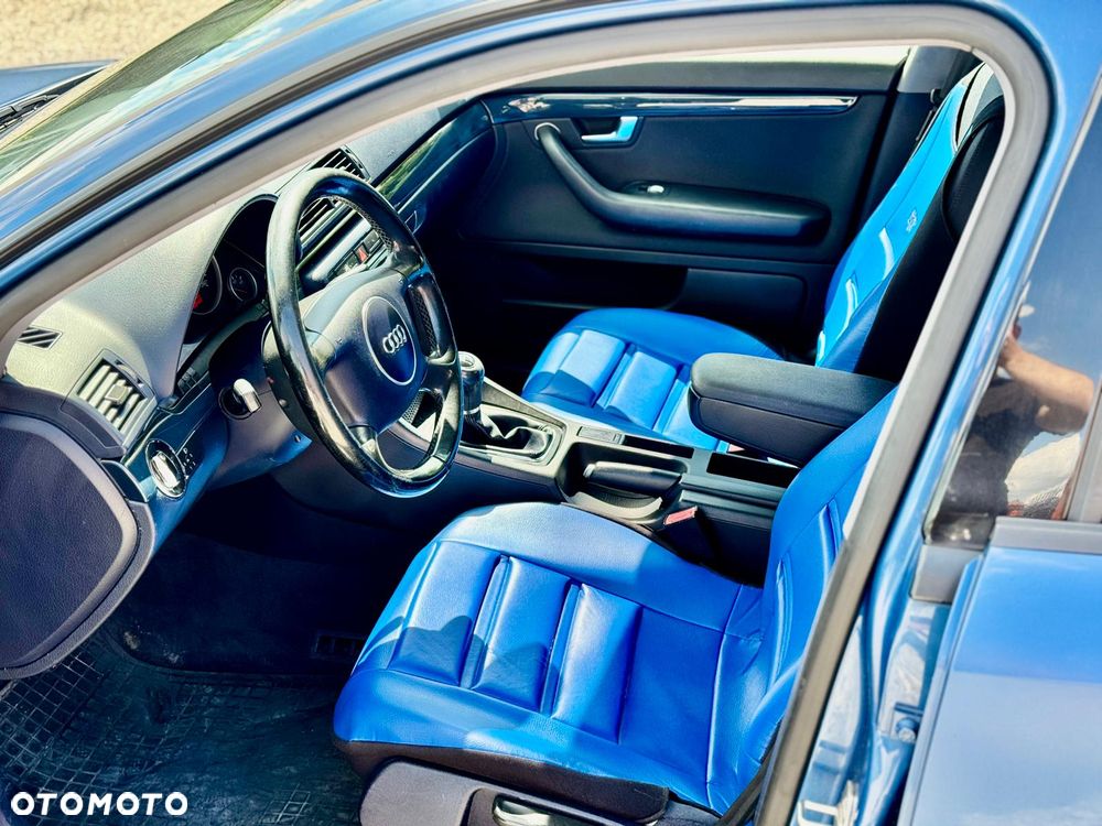 Audi A4 Limousine - 24