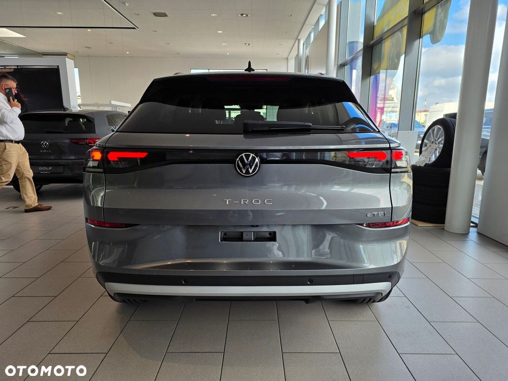 Volkswagen T-Roc 1.5 eTSI Life DSG - 10