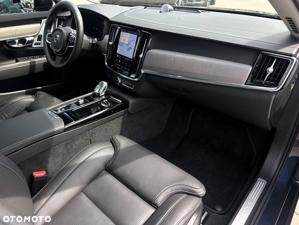 Volvo V90 - 10