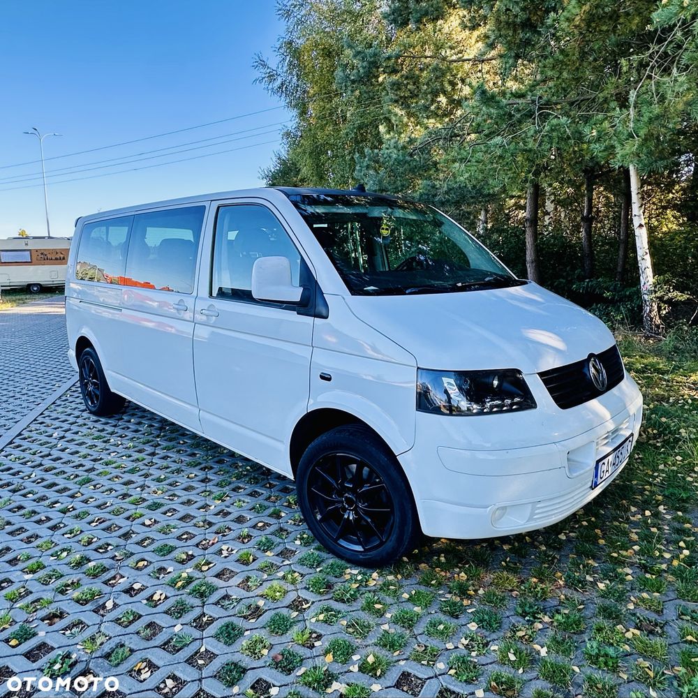 Volkswagen Transporter - 1