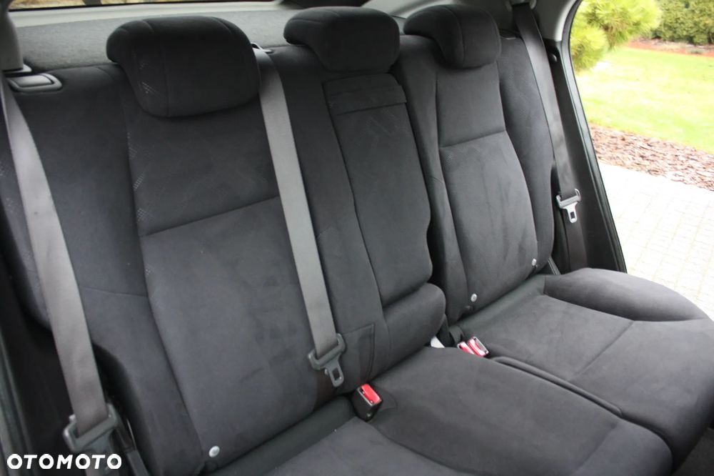 Honda Civic 1.8 Executive i-SHIFT - 10