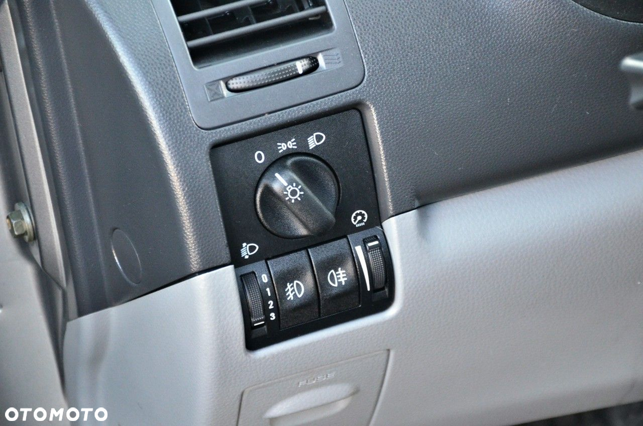 Suzuki Ignis - 11