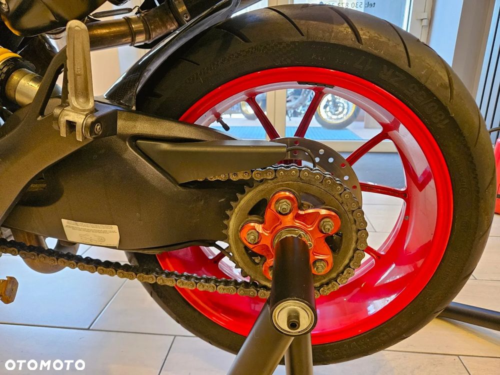 Ducati Monster - 16