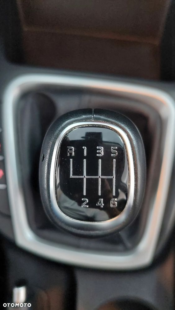 Kia XCeed 1.5 T-GDI M - 26