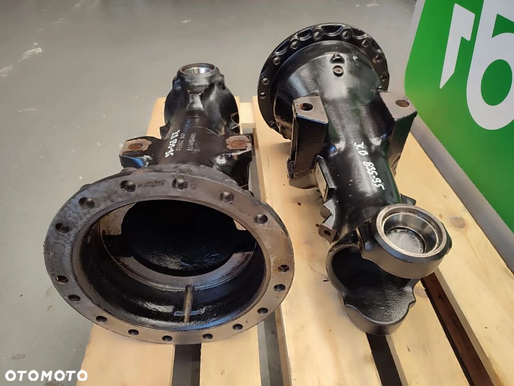 Obudowa osi napędowej 453 34800 JCB 535-95 - 4