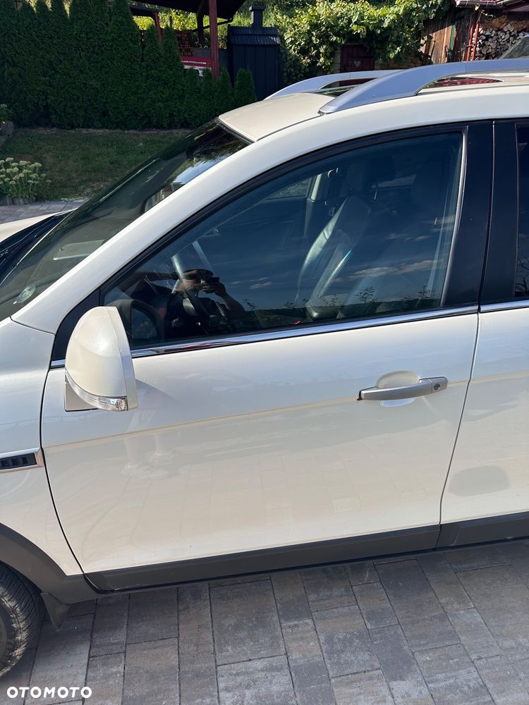 Chevrolet Captiva 2.2 D LTZ - 10