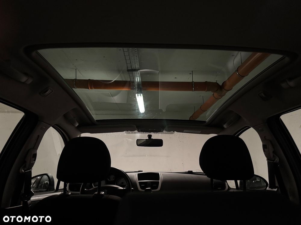 Peugeot 207 1.4 16V Trendy - 5