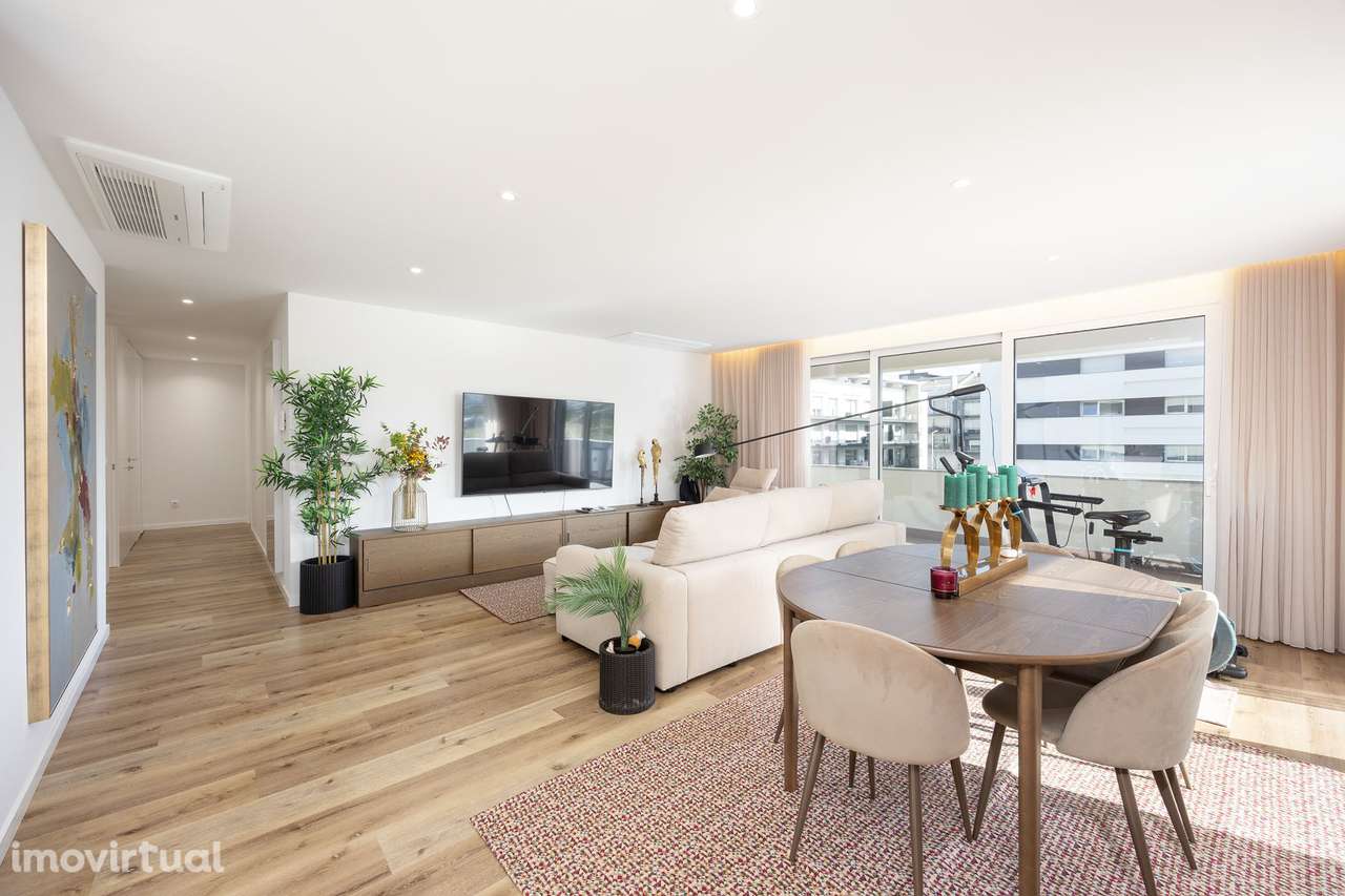 Apartamento T3 Semi-Novo || Quinta do Taborda || Leiria - Grande imagem: 5/43