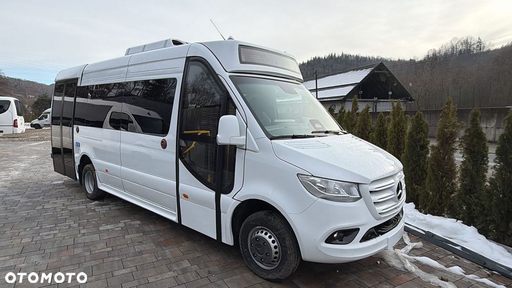 Mercedes-Benz Sprinter 519 - 1