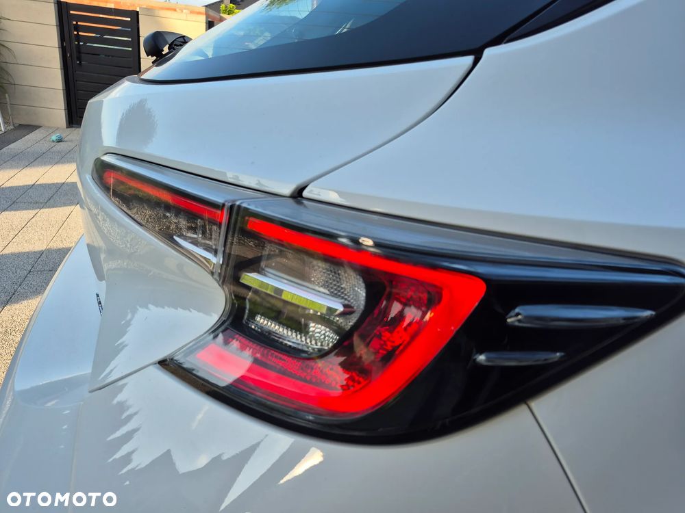 Toyota Corolla 1.8 Hybrid Comfort - 19