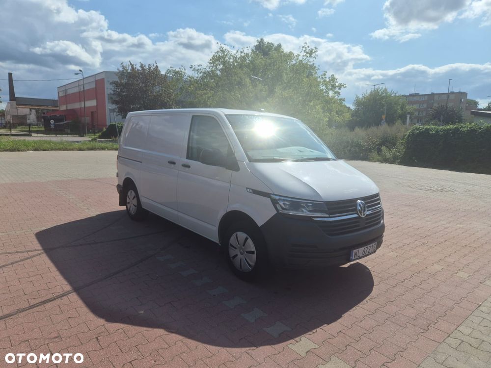 Volkswagen Transporter - 11