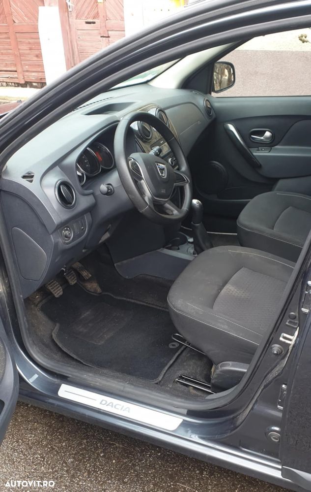 Dacia Logan 0.9 TCe Laureate - 5
