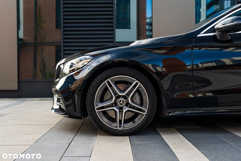 Mercedes-Benz Klasa C 300 4MATIC 9G-TRONIC - 10