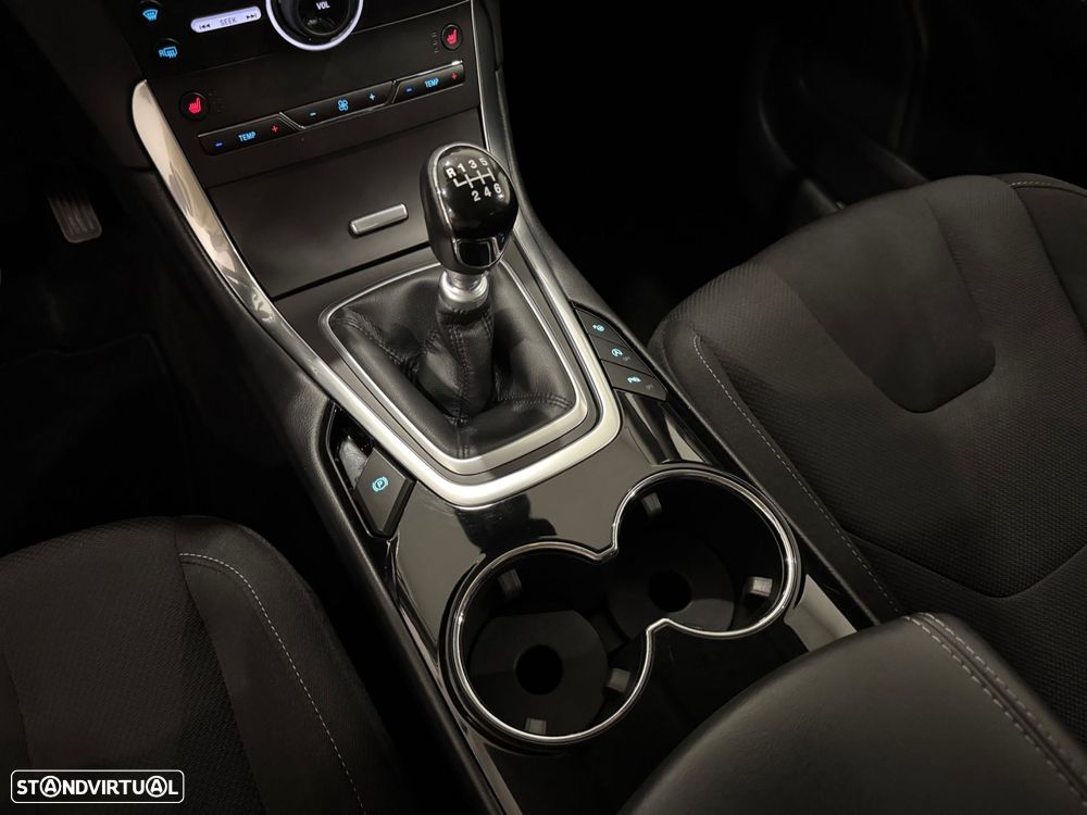 Ford S-Max 2.0 TDCi Titanium - 43