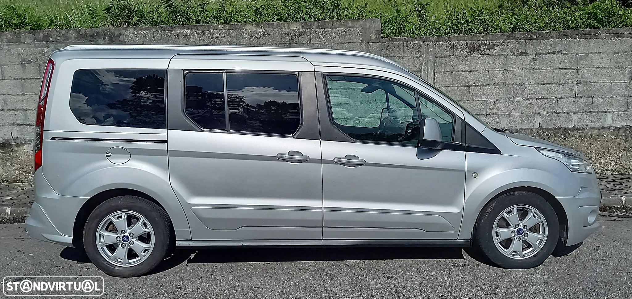 Ford Tourneo Connect - 4