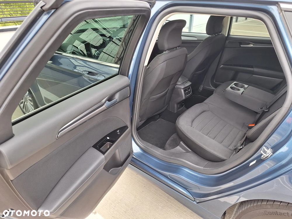 Ford Mondeo 2.0 EcoBlue Titanium - 20