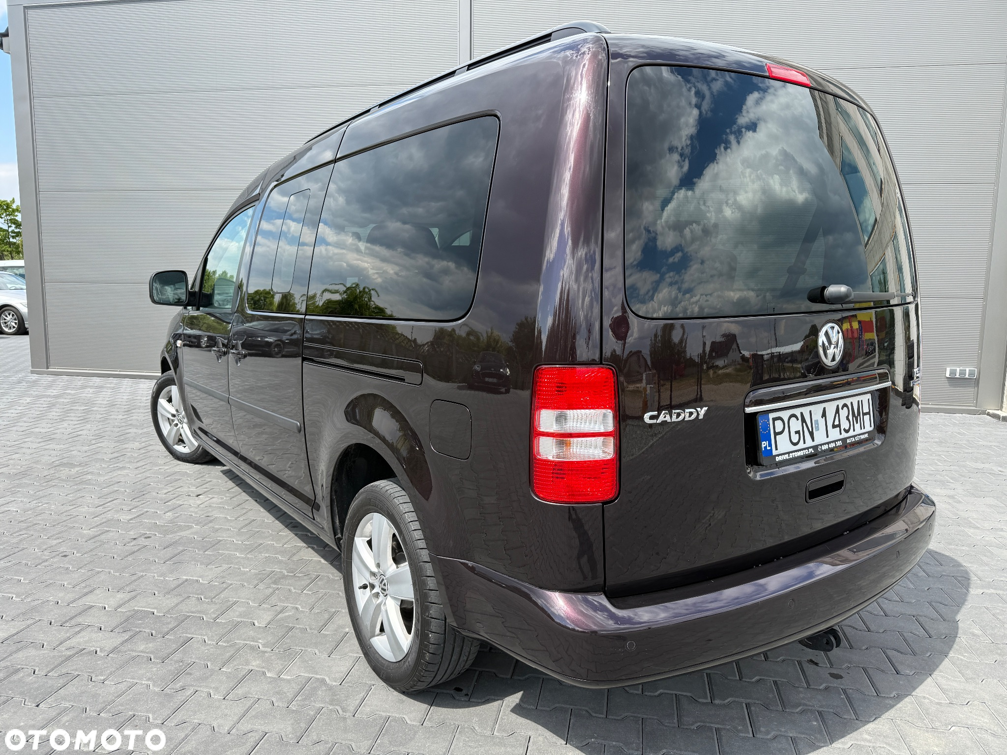 Volkswagen Caddy 1.2 (7-Si.) Edition 30 - 2