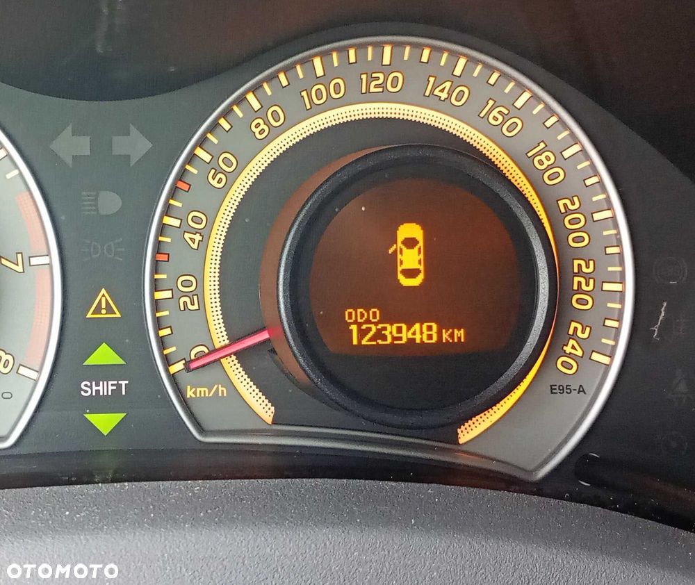 Toyota Auris - 4
