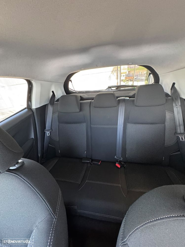 Peugeot 208 1.2 PureTech Active - 8
