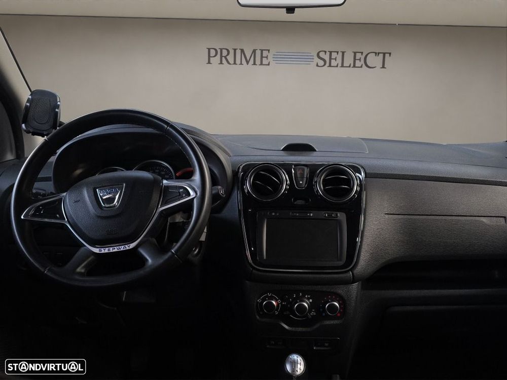 Dacia Lodgy 1.5 Blue dCi Stepway 7L - 12