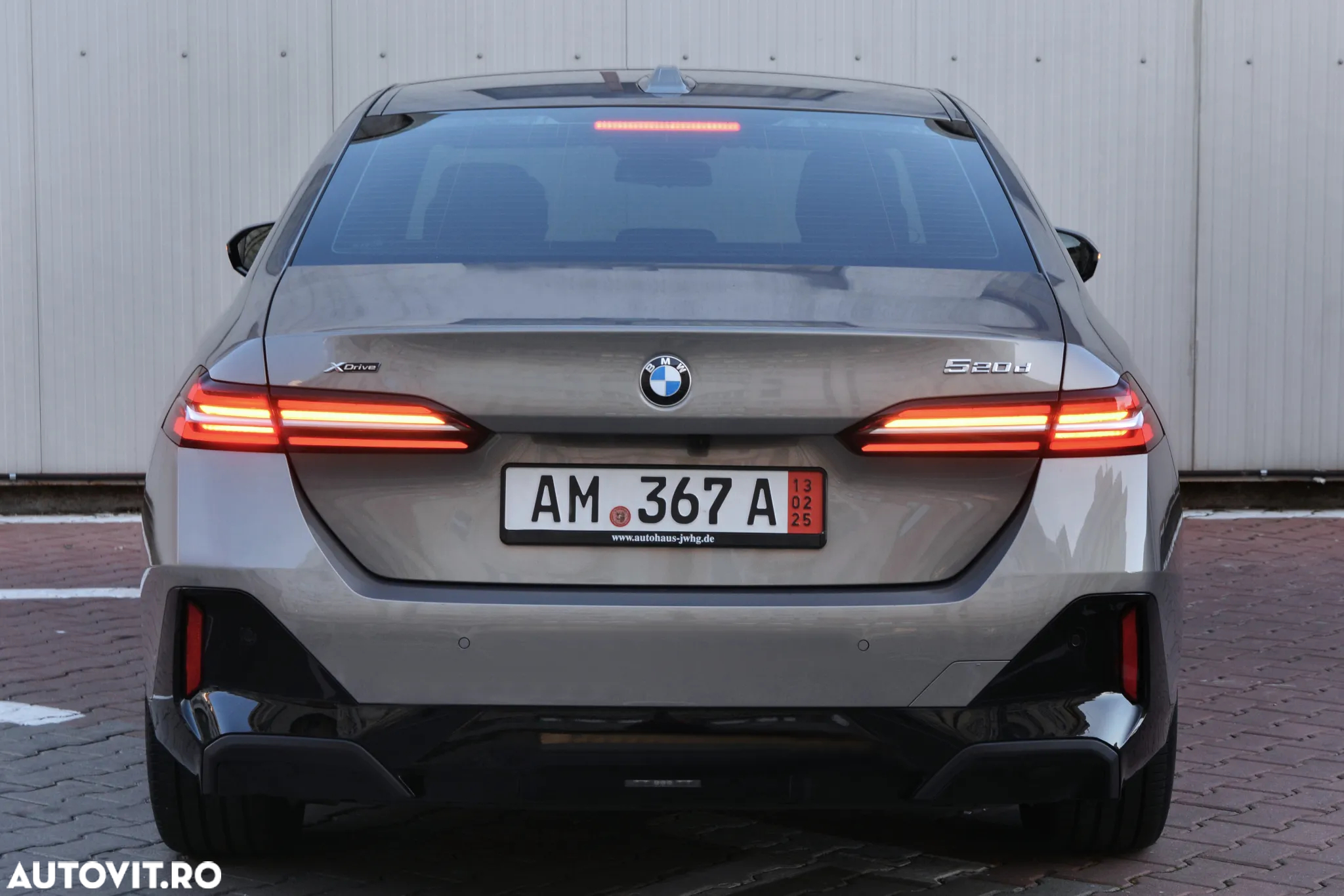 BMW Seria 5 520d xDrive AT MHEV - 23