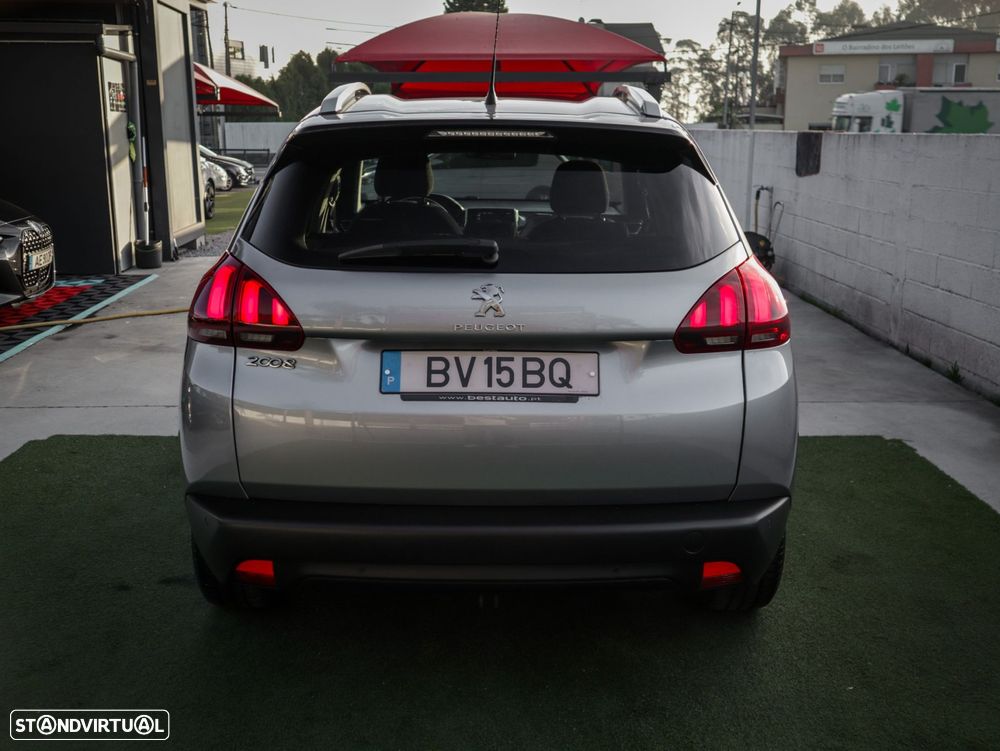 Peugeot 2008 1.6 BlueHDi Style - 7