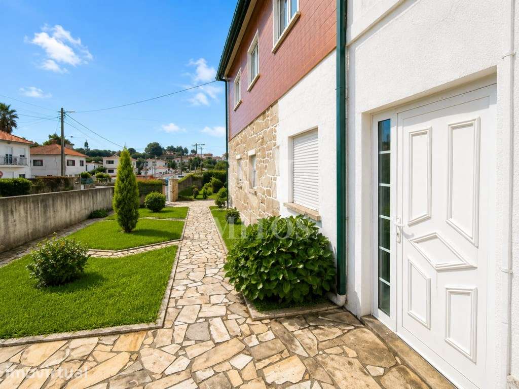 Moradia situada em Vila de Punhe - Grande imagem: 4/45