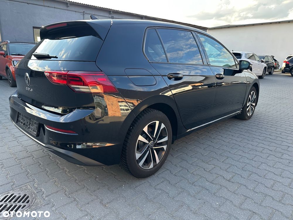 Volkswagen Golf 2.0 TDI SCR DSG Active - 4
