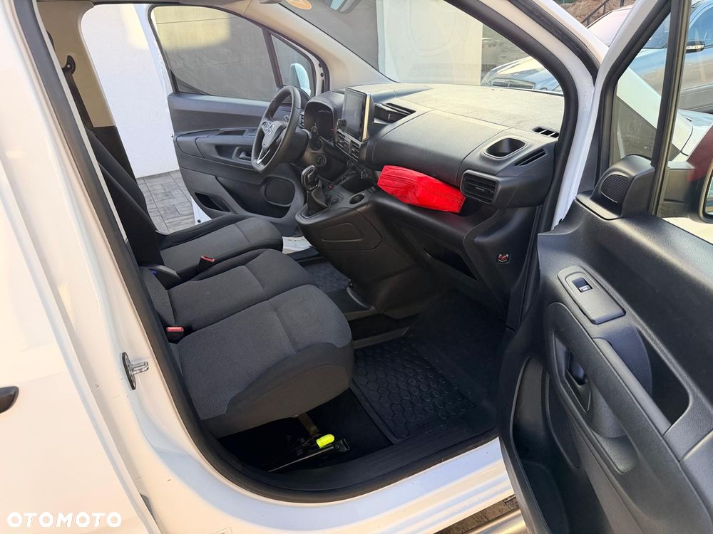 Opel Combo - 8