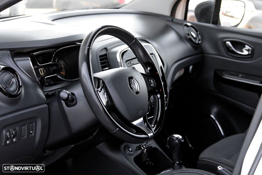 Renault Captur 1.2 TCe Exclusive EDC - 9