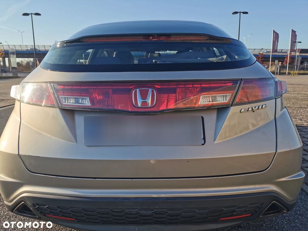 Honda Civic 1.8 Comfort - 4