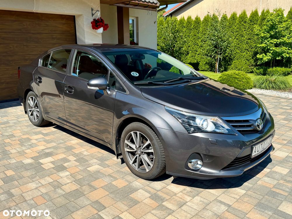 Toyota Avensis 1.8 Sol EU5 - 5