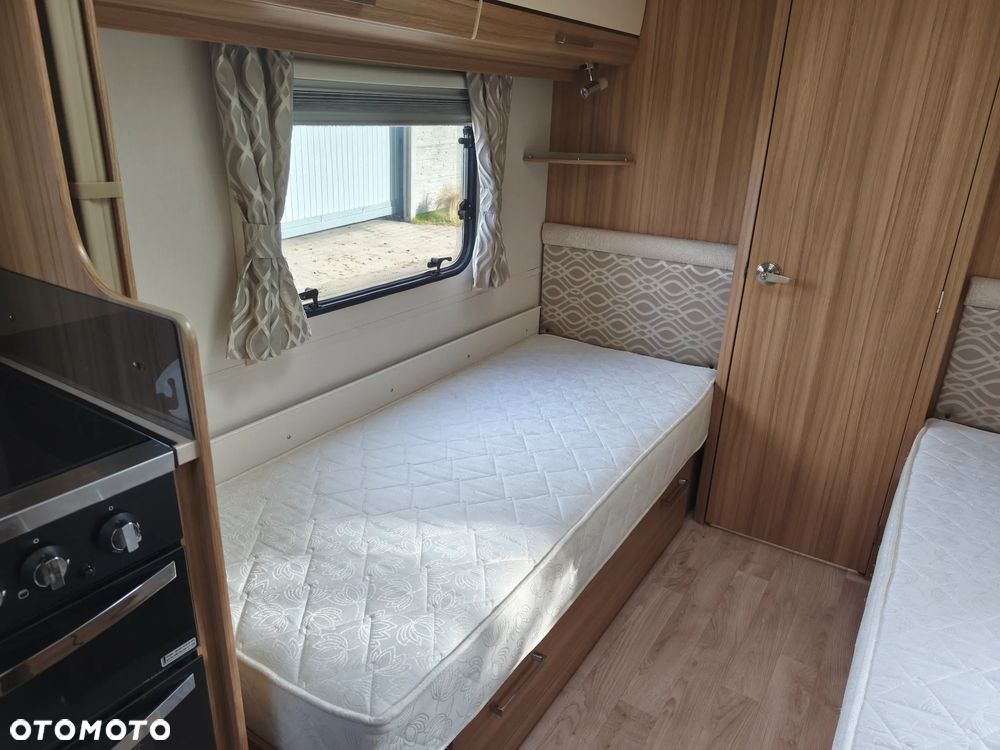 Lunar CLUBMAN SB - 37