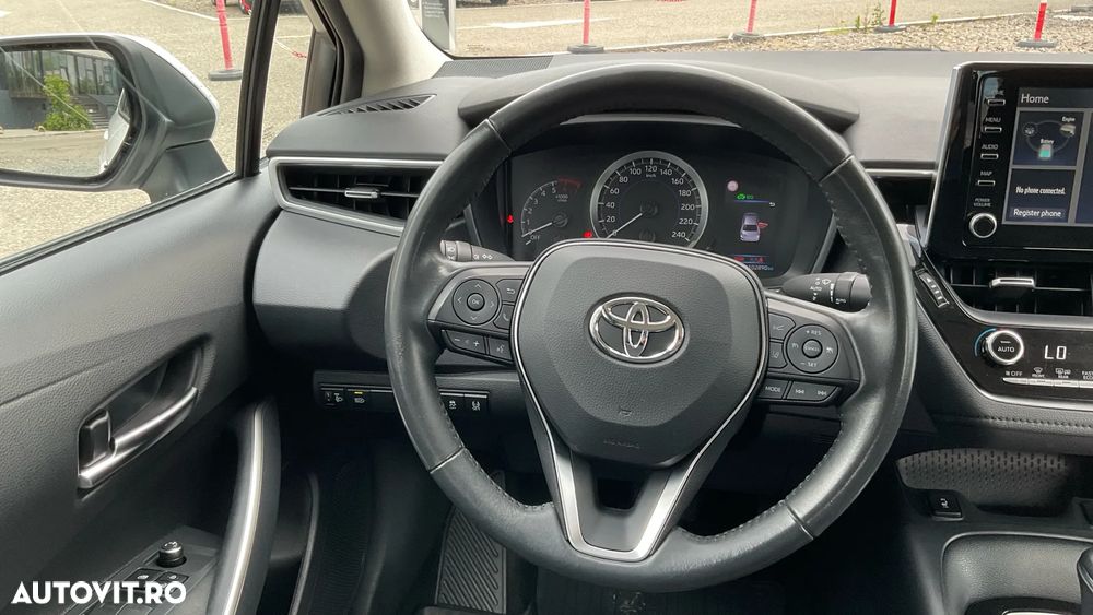 Toyota Corolla 1.8 HSD Business - 19