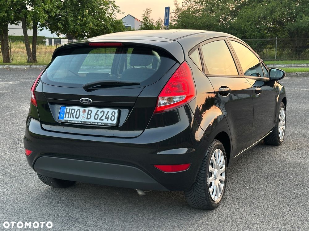 Ford Fiesta 1.25 Ambiente EU5 - 17