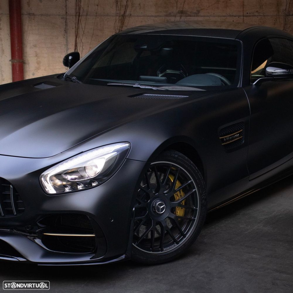 Mercedes-Benz AMG GT S - 21