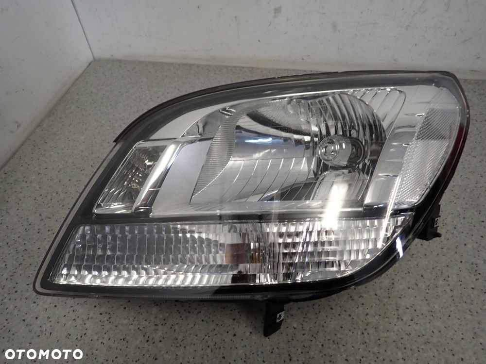 CHEVROLET ORLANDO 10- LAMPA PRZEDNIA LEWA REFLEKTOR LEWY - 10
