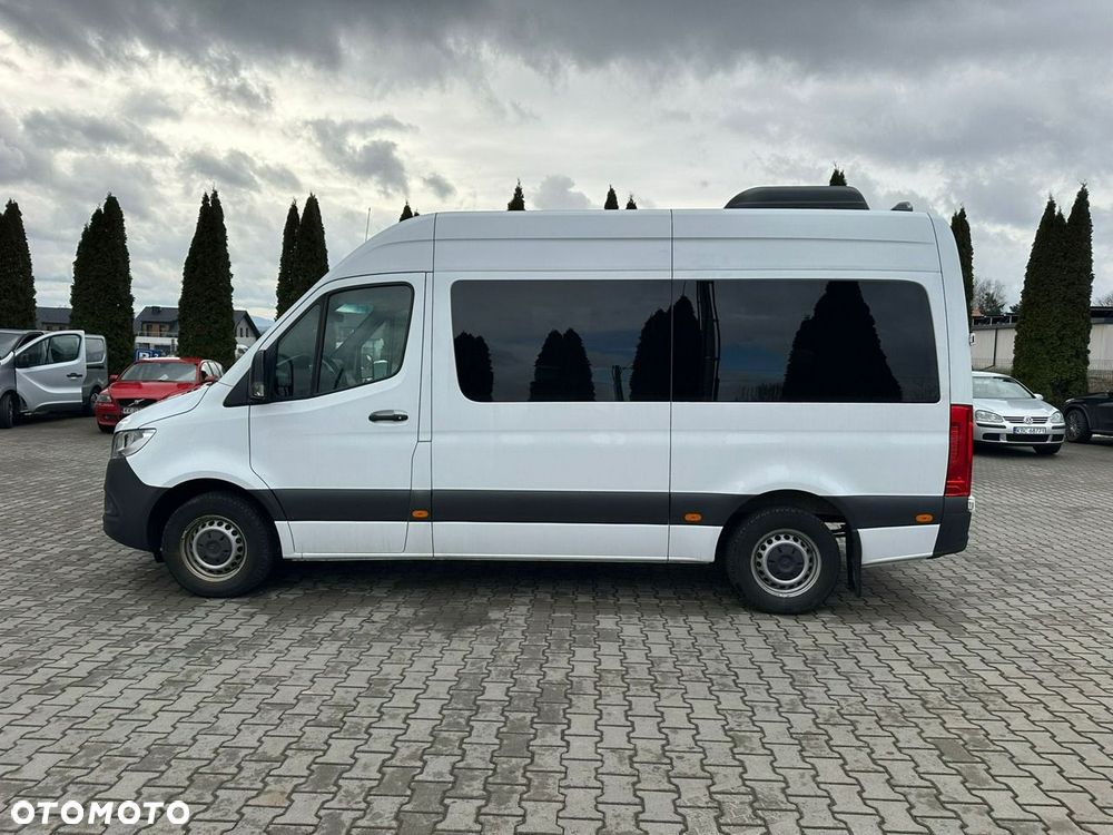 Mercedes-Benz Sprinter - 4