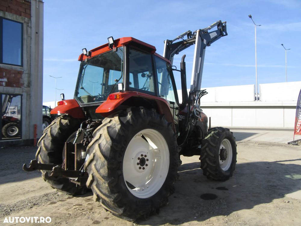 New Holland M100 cu incarcator frontal - 17